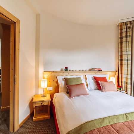Schloss Hotel & Spa Понтрезина Экстерьер фото