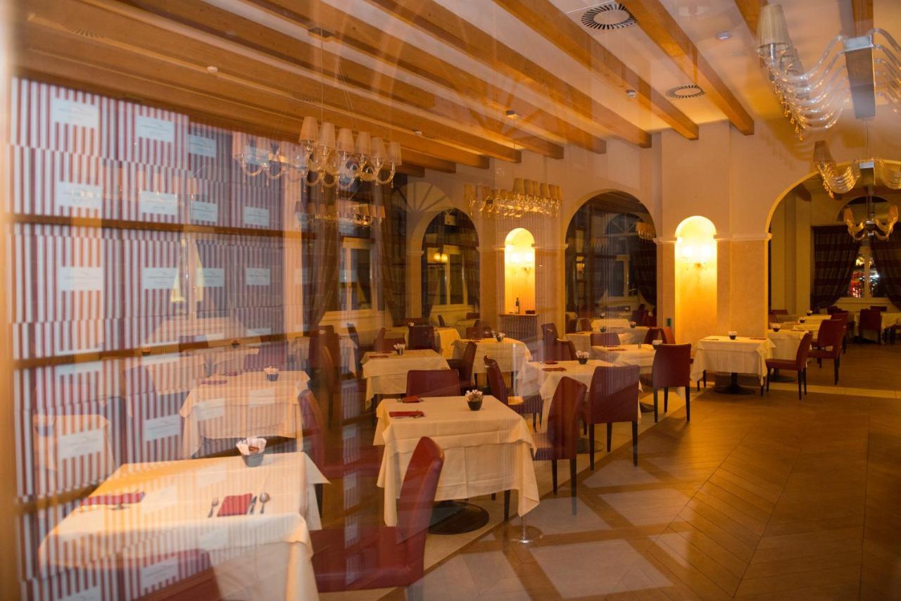 Schloss Hotel & Spa Понтрезина Экстерьер фото